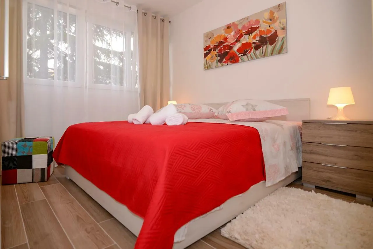 Apartments Cezar Split